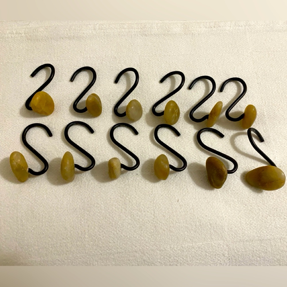 Set of 12 Black and Gold S-Shaped Hooks
